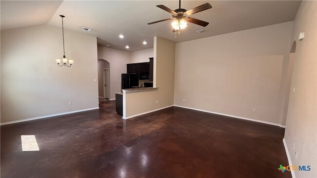 708 Saengerhalle Rd