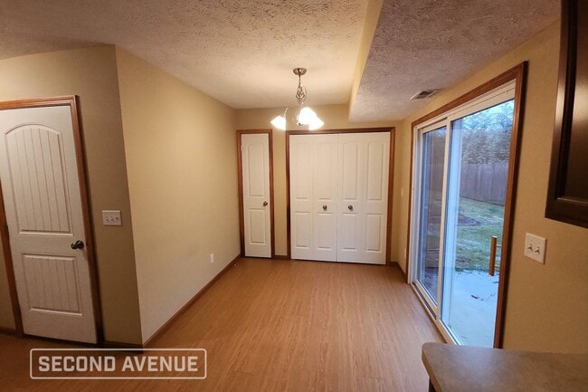 Photo - 433 Station 44 Pl