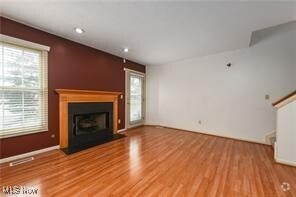 Building Photo - 8118 Chester Pkwy Rental