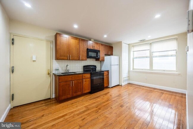 Photo - 4706 Chestnut St Unit 1A