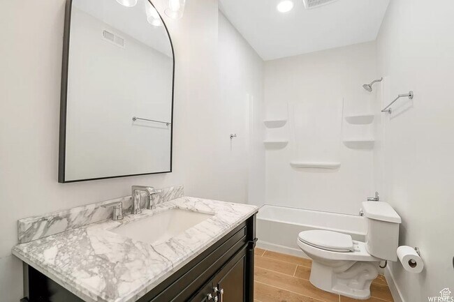 Photo - 1707 Packsaddle Cir Unit 1