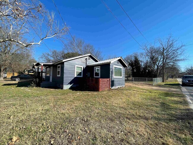 Photo - 809 S Pierce St House