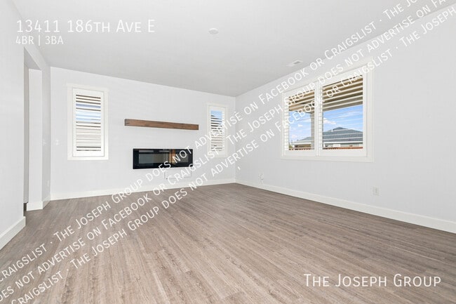 Photo - 13411 186th Ave E