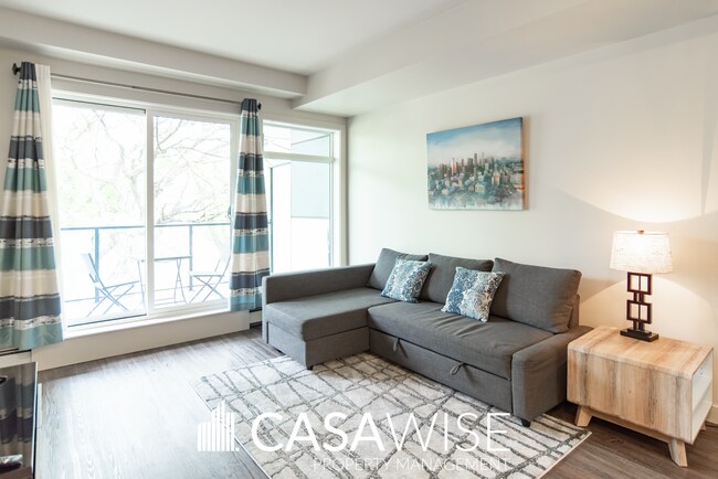 Photo - 10837-383 83 Ave NW