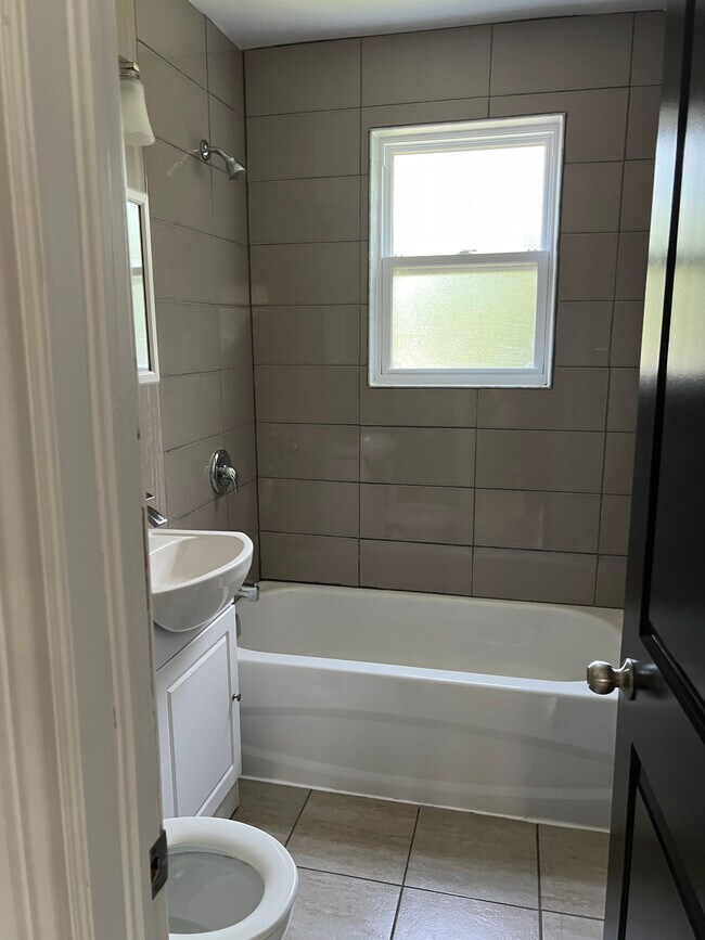 Photo - 343 St Paul St Unit 03