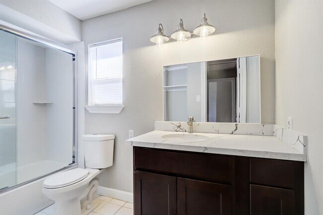 Photo - 4314 Hickory Grove Dr