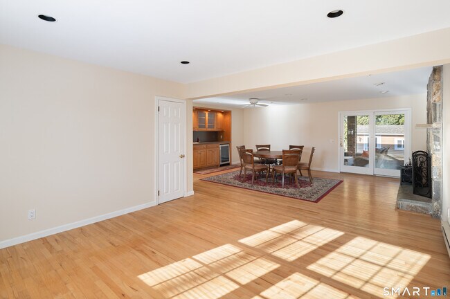 Photo - 48 Lanell Dr