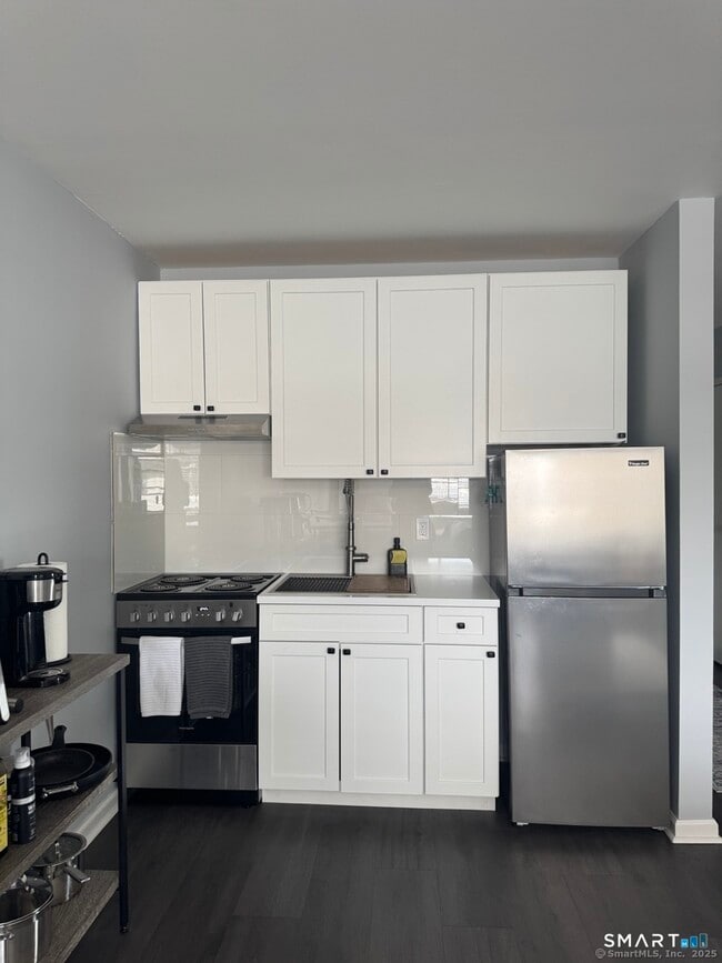 Photo - 7 Winfield St