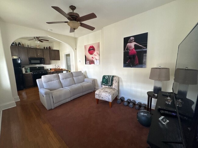 Photo - 322 E Broad St Unit 1st Floor