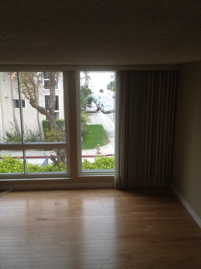 Photo - 100 Driftwood St Unidad 1