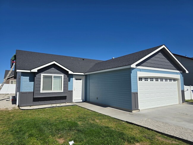 For Rent: Remodeled 3 Bedroom, 2 Bath Home... - For Rent: Remodeled 3 Bedroom, 2 Bath Home...