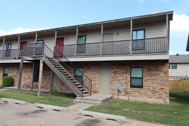 Photo - 1901 E Lindsey St Unit 7A