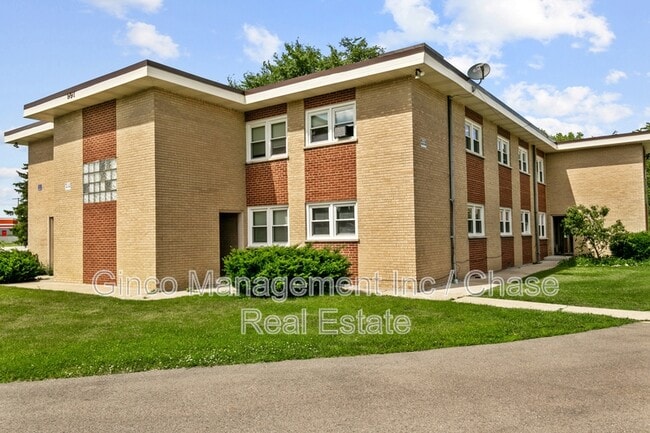 Building Photo - 1021 Tollview Ave