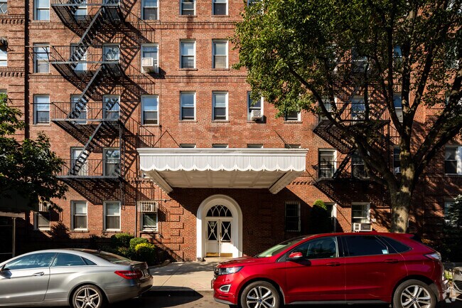 Photo - 55 Eastern Pky