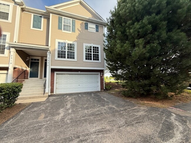 Building Photo - 2320 Hudson Cir