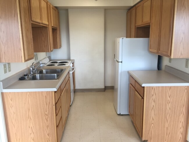 Photo - McKinley Tower Apartments