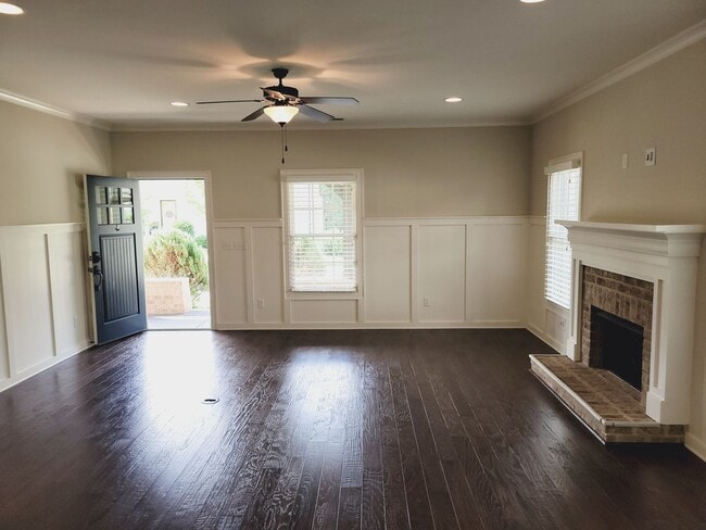 Photo - 4417 Tuckahoe Ln