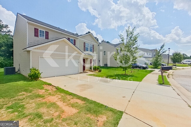 Photo - 207 Hawthorn Trail
