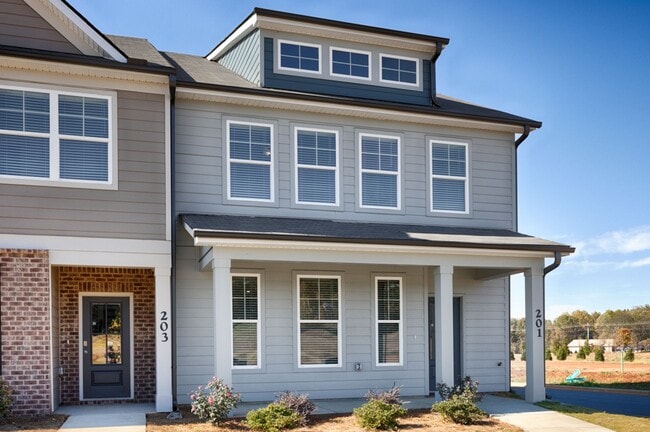 Building Photo - BRAND NEW 3 Bed 2.5 bathroom townhomes in Madison!