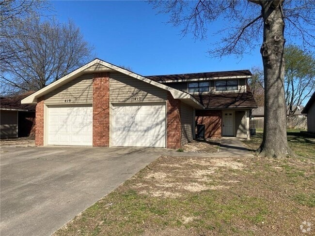 Building Photo - 419 N 35th St Rental