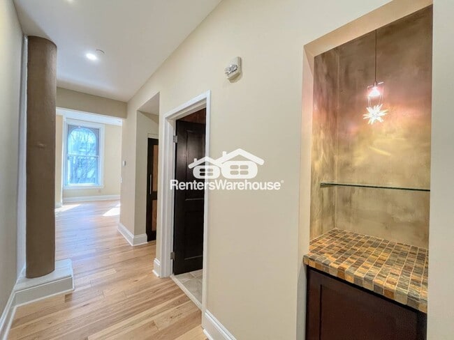 Photo - 219 Granby St Unit 20