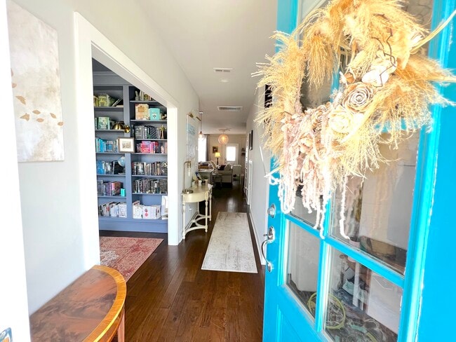 745 Cottage Park Dr