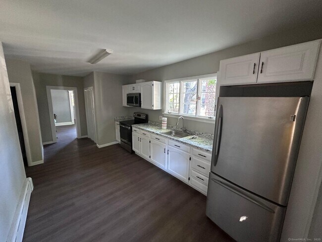 10 Fleming St