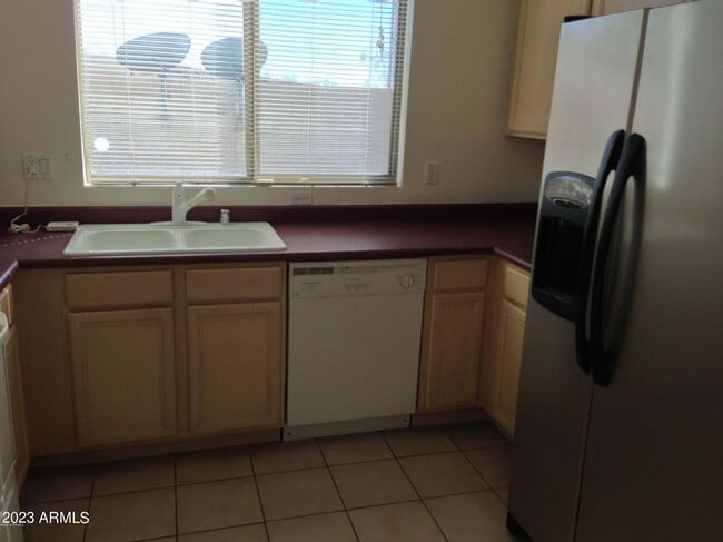 Photo - 16914 S Cedarwood Ln