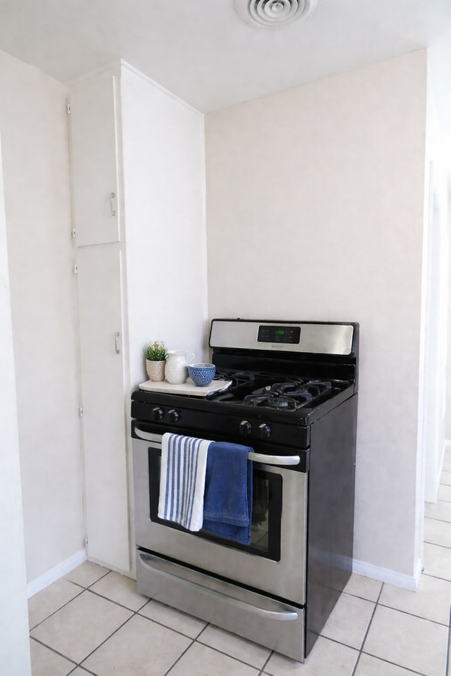 Photo - LB2918 Unit 2918