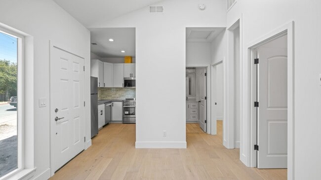 Photo - 348 San Pablo Ave