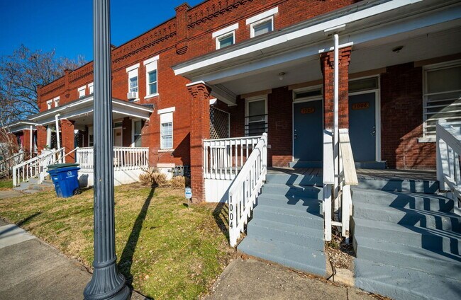 Building Photo - 1006 McAllister Ave