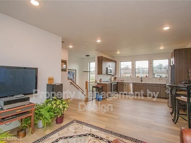 Photo - 1371 Keosauqua Way