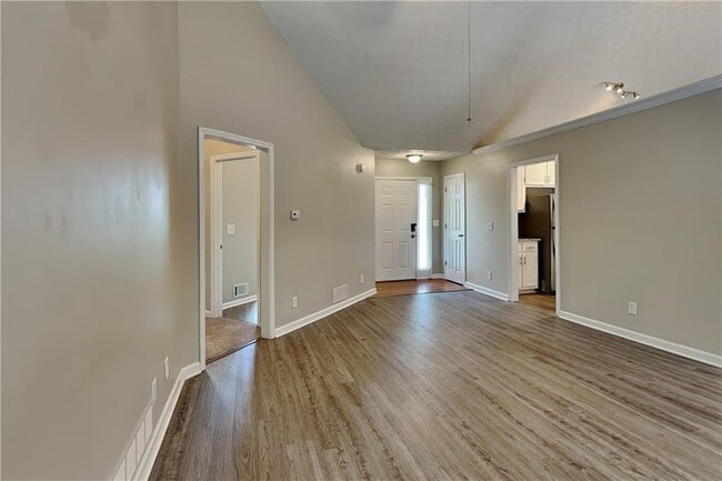Photo - 405 Etowah Valley Way
