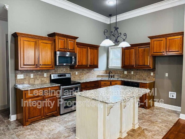 Photo - 106 Shadow Springs Dr