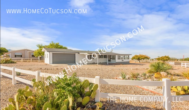 Building Photo - 5281 E Branding Iron Dr