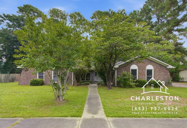 Photo - 2067 Dogwood Rd