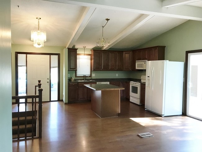 Photo - 17399 Barberry Cir