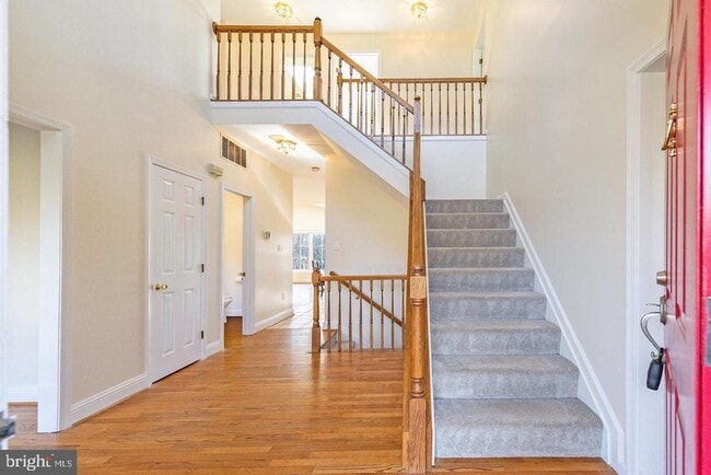 Photo - 36767 Pelham Ct
