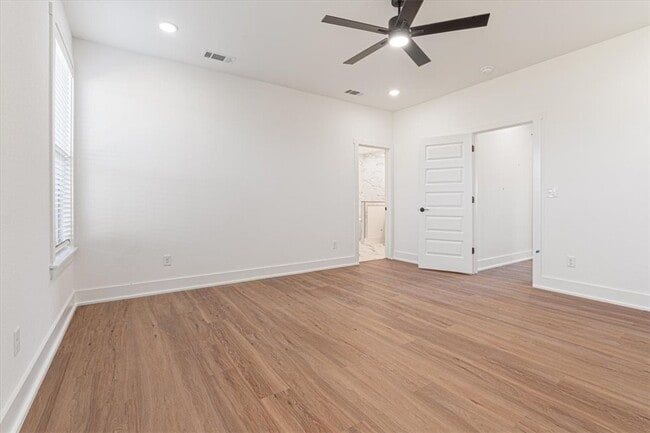 Photo - 6900 SW High Meadow Blvd