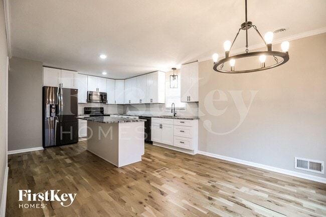 Photo - 12404 W 100th St