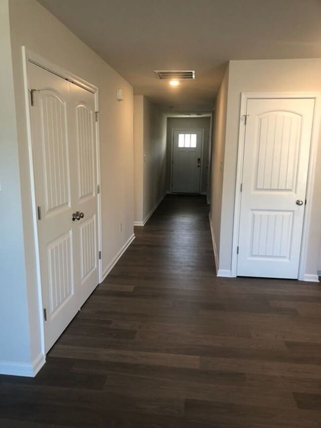 Photo - 4 Bedroom Home in desired community with pool.
