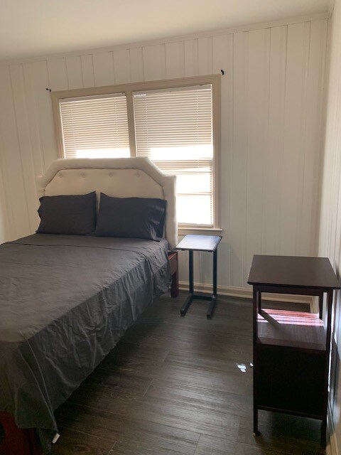 Photo - 2547 Springdale Rd SW