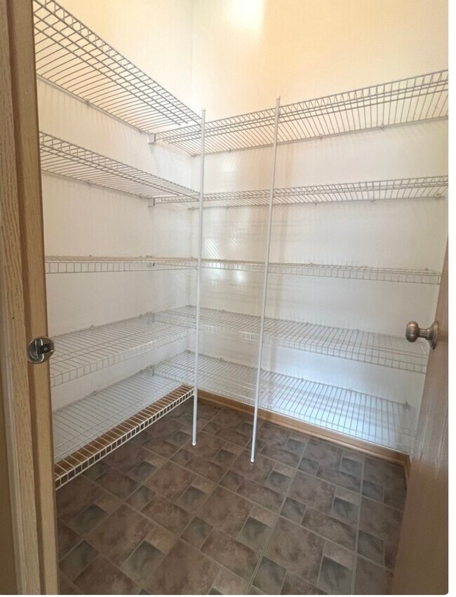 Photo - 2251 Beresford Dr