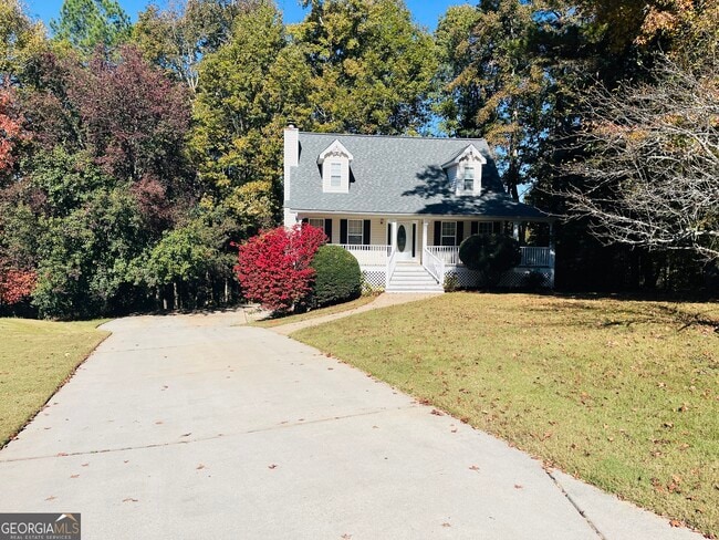 Building Photo - 129 Lost Lake Dr