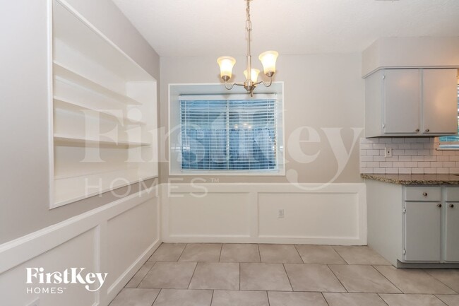 16310 Forest Bend Ave