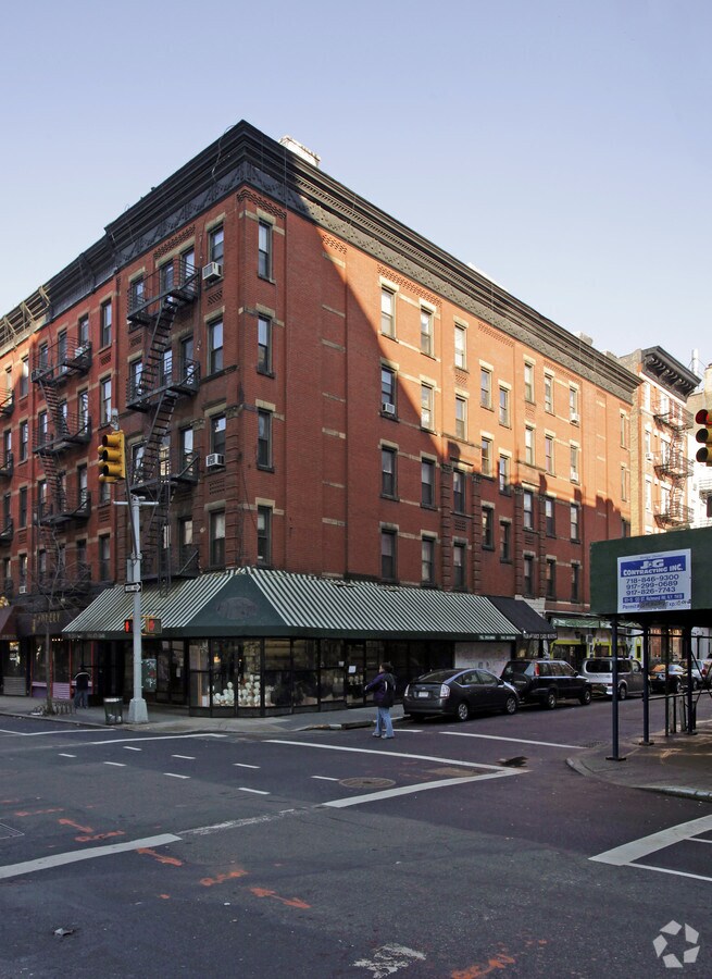 Photo - 171 Bleecker St