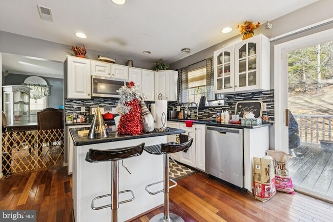 2958 Myrtlewood Dr