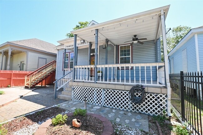 Photo - 4009 Avenue O