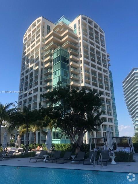 Building Photo - 3400 SW 27th Ave Unit 1206 Rental