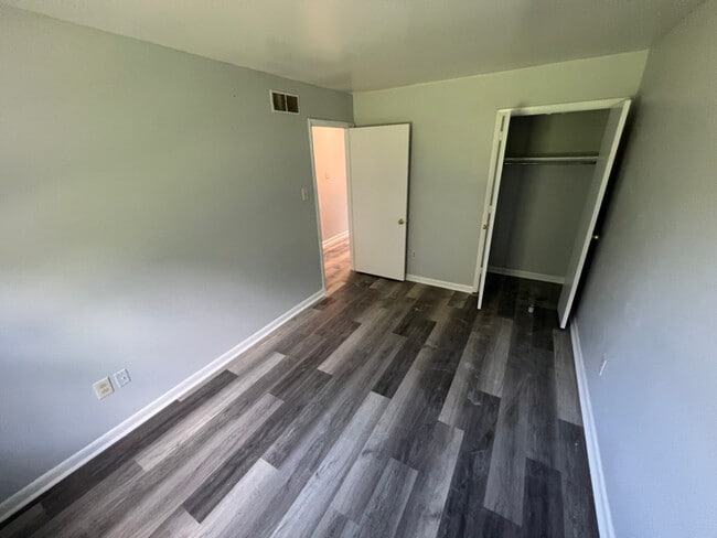 Photo - 46 Grant Ter